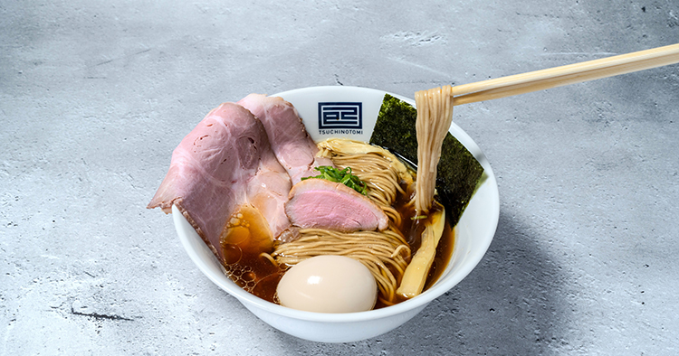 鴨✖︎鶏✖︎豚　淡麗醤油らーめん