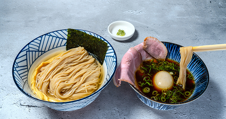鴨✖︎鶏✖︎豚出汁 つけ麺