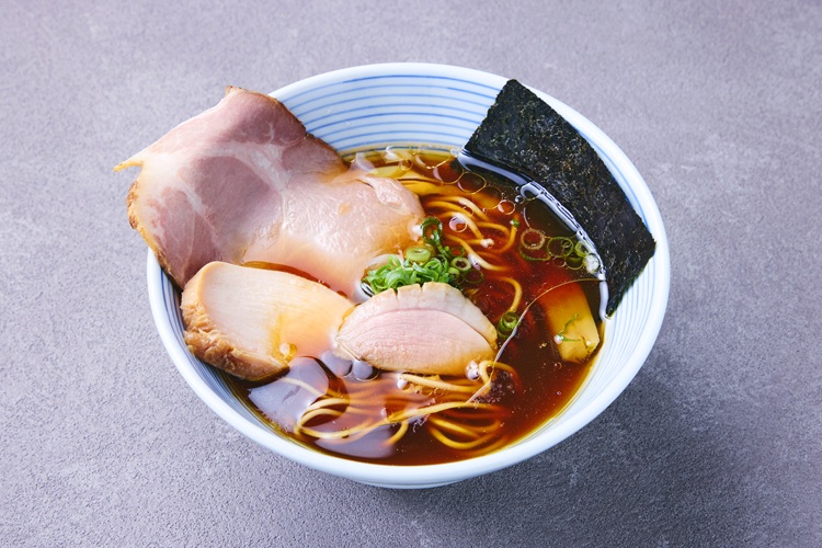 鴨✖︎鶏✖︎豚 ハーフらーめん(淡麗醤油)